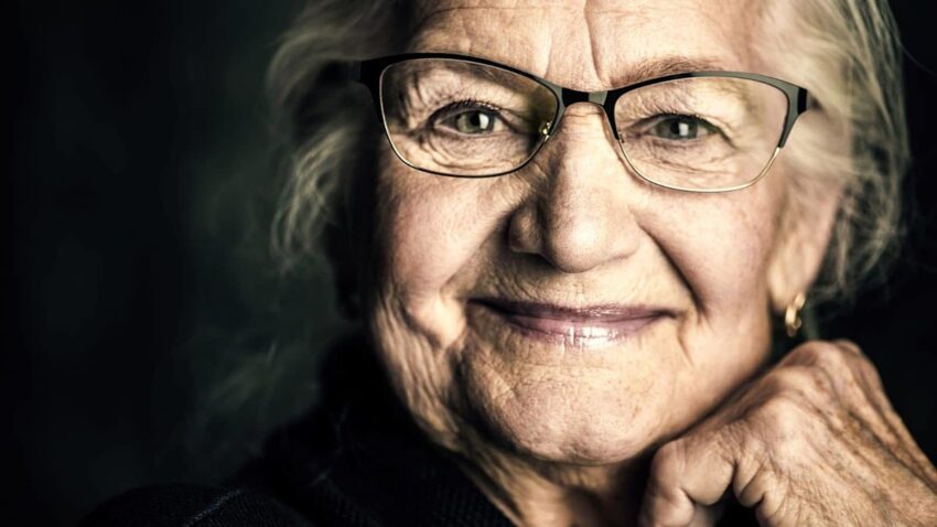 A New Study Suggests The Aging Brain May Be “Changing Jobs,” Not Just Losing Ability